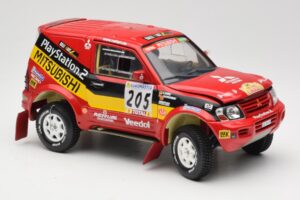 Mitsubishi Pajero Rallye Raid #205 Paris-Dakar Rally 2001 Solido 1:18 9022 Kov – obrázek 6 z 8