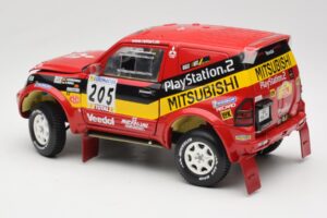 Mitsubishi Pajero Rallye Raid #205 Paris-Dakar Rally 2001 Solido 1:18 9022 Kov – obrázek 7 z 8