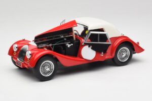 Morgan 4/4 Plus Competition Hardtop Červený Kyosho 1:18 08114R Kov – obrázek 2 z 8