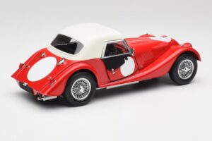 Morgan 4/4 Plus Competition Hardtop Červený Kyosho 1:18 08114R Kov – obrázek 3 z 8