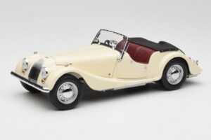 Morgan 4/4 Series II Bílý Kyosho 1:18 08111W Kov