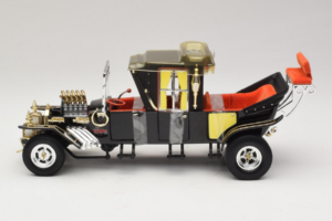 Munsters Koach Černý ERTL 1:18 33036 Kov – obrázek 3 z 6