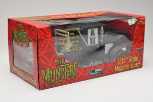 Munsters Koach The Munsters Diamond 1:15 214640 Kov – obrázek 2 z 3