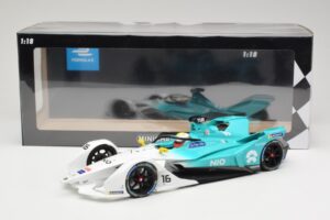 NIO 004 Team NIO #16 O. Turvey Formula E Season 5 2019 Minichamps 1:18 114180016 Kov – obrázek 6 z 6