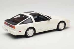 Nissan 300ZX Turbo Z31 Shiro Edition White Pearl Otto 1:18 OT1181 Pryskyřice – obrázek 2 z 6