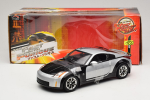 Nissan 350Z Fast & Furious Tokyo Drift Joyride 1:18 53608A Kov – obrázek 6 z 6