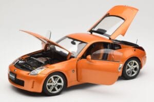Nissan 350Z Z33 Sunset Orange AUTOart 1:18 77312 Kov – obrázek 2 z 8
