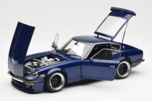 Nissan Fairlady Z S30 Devil Z Wangan Midnight Film AUTOart 1:18 77451 Kov – obrázek 2 z 8
