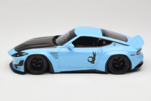 Nissan Fairlady Z RZ34 Pandem China Blue Black GT Spirit 1:18 GT943 Pryskyřice – obrázek 3 z 6