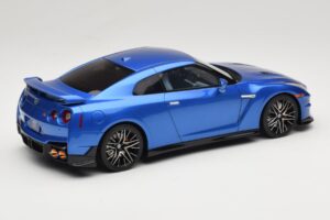 Nissan GT-R R35 Skyline Edition Bayside Blue GT Spirit 1:18 GT521 Pryskyřice – obrázek 2 z 6