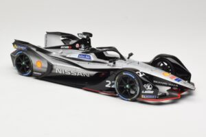 Nissan IM02 e.dams #22 O. Rowland Formula E Season 5 2019 Minichamps 1:18 114180022 Kov – obrázek 4 z 6