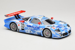Nissan R390 GT1 #32 R. Calderari / J-D. Deletraz / B. Gachot Team Nissan 24 Hours of Le Mans 1998 GT Spirit 1:18 GT529 Prysky – obrázek 4 z 6