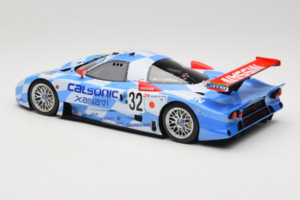 Nissan R390 GT1 #32 R. Calderari / J-D. Deletraz / B. Gachot Team Nissan 24 Hours of Le Mans 1998 GT Spirit 1:18 GT529 Prysky – obrázek 5 z 6