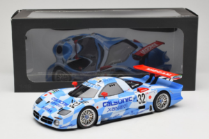 Nissan R390 GT1 #32 R. Calderari / J-D. Deletraz / B. Gachot Team Nissan 24 Hours of Le Mans 1998 GT Spirit 1:18 GT529 Prysky – obrázek 6 z 6