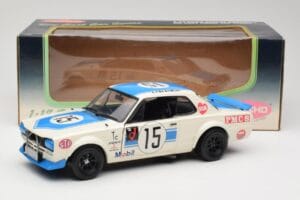 Nissan Skyline 2000GT-R KPGC10 #15 K. Takahashi Nissan Works JTCC 1972 Kyosho 1:18 08122B Kov – obrázek 8 z 8