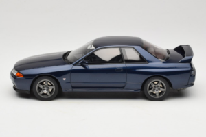Nissan Skyline GT-R BNR32 Dark Blue Pearl Otto 1:18 OT1199 Pryskyřice – obrázek 3 z 6