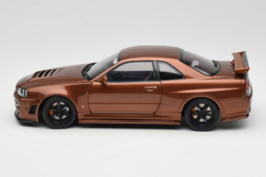Nissan Skyline GT-R R34 Customized Metallic Bronze MotorHelix 1:18 M83414 Kov – obrázek 4 z 8