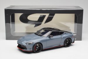 Nissan Z RZ34 NISMO Stealth Šedý GT Spirit 1:18 GT484 Pryskyřice – obrázek 6 z 6