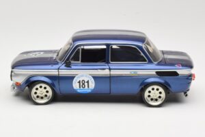 NSU Prinz TT #181 Gran Premio Nuvolari 1967 Revell 1:18 8449 Kov – obrázek 4 z 8