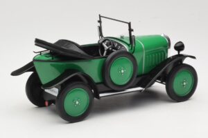 Opel 4 PS Laubfrosch Zelený MCG 1:18 MCG18050 Kov – obrázek 2 z 6