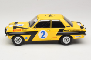 Opel Ascona A #2 W. Rohrl / C. Geistdorfer Rally Acropolis 1975 MCG 1:18 MCG18344R Kov – obrázek 3 z 6