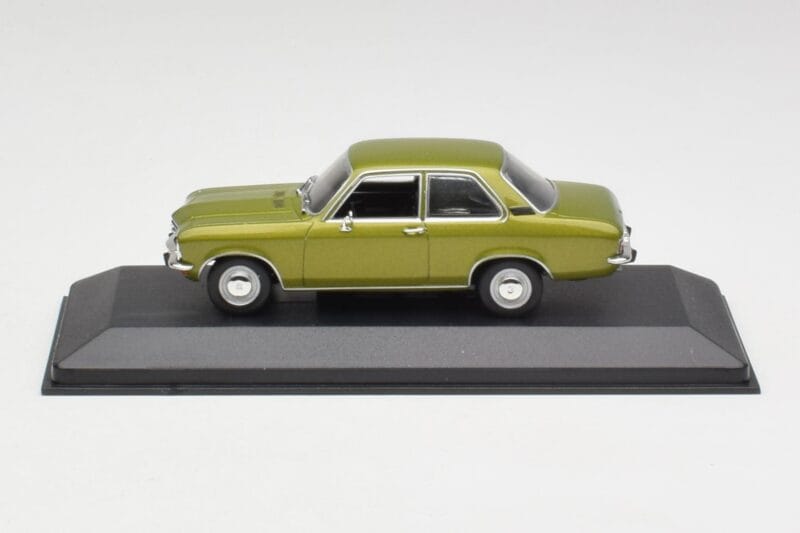 Opel Ascona B 1.6S Terral Zelený Minichamps 1:43 OPEL002 Kov