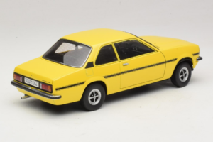 Opel Ascona B SR Žlutý Poškrábaný Přední Nárazník Sun Star 1:18 5384 Kov – obrázek 3 z 9