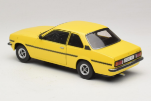 Opel Ascona B SR Žlutý Poškrábaný Přední Nárazník Sun Star 1:18 5384 Kov – obrázek 8 z 9