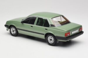 Opel Ascona C Metallic Light Green MCG 1:18 MCG18458 Kov – obrázek 5 z 6