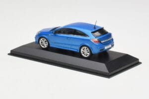 Opel Astra G OPC Blue Metallic Minichamps 1:43 403045223 Kov – obrázek 3 z 4