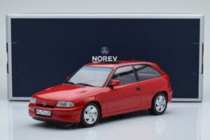 Opel Astra F GSi Červený Norev 1:18 183672 Kov – obrázek 6 z 6