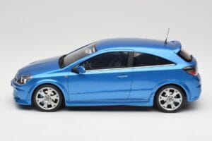 Opel Astra H OPC Arden Blue Otto 1:18 OT473 Pryskyřice – obrázek 3 z 6