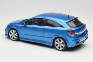 Opel Astra H OPC Arden Blue Otto 1:18 OT473 Pryskyřice – obrázek 5 z 6
