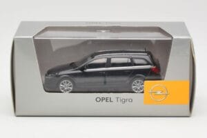 Opel Astra H Kombi Tmavě Šedý Minichamps 1:43 ASTRA002 Kov – obrázek 4 z 4