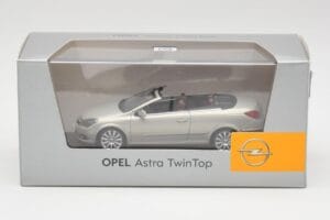 Opel Astra H Twin Top Stříbrný Minichamps 1:43 403045633 Kov – obrázek 4 z 4