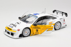 Opel Calibra V6 #9 M. Reuter DTM 1995 UT Models 1:18 180954209 Kov – obrázek 2 z 8