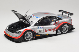Opel Astra V8 Coupe #12 C. Menzel DTM 2000 Action 1:18 AC8004812 Kov – obrázek 2 z 8