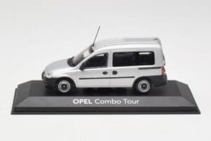 Opel Combo C Stříbrný Minichamps 1:43 COMBO001 Kov
