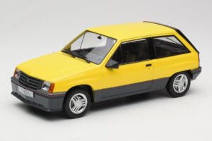 Opel Corsa A SR Žlutý MCG 1:18 MCG18431 Kov