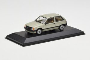 Opel Corsa A Swing Zelený Minichamps 1:43 400045002 Kov – obrázek 2 z 4