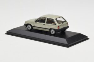 Opel Corsa A Swing Zelený Minichamps 1:43 400045002 Kov – obrázek 3 z 4
