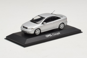 Opel Coupe Bertone Stříbrný Minichamps 1:43 B24910027 Kov – obrázek 2 z 4