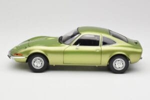 Opel GT Green Metallic Minichamps 1:18 180049029 Kov – obrázek 4 z 8