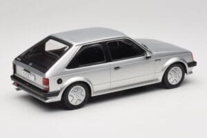 Opel Kadett D GTE Stříbrný MCG 1:18 MCG18533 Kov – obrázek 2 z 6