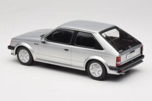 Opel Kadett D GTE Stříbrný MCG 1:18 MCG18533 Kov – obrázek 5 z 6