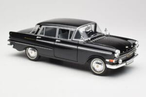 Opel Kapitan P1 Černý Revell 1:18 08822 Kov – obrázek 6 z 8