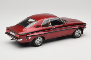 Opel Manta A Irmscher Metallic Red MCG 1:18 MCG18427 Kov – obrázek 2 z 6