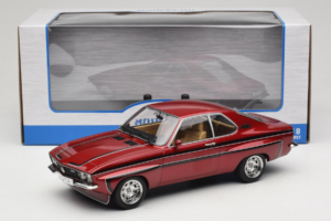 Opel Manta A Irmscher Metallic Red MCG 1:18 MCG18427 Kov – obrázek 6 z 6