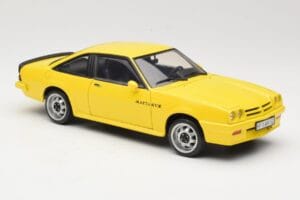 Opel Manta B GT/E Žlutý Revell 1:18 08421 Kov – obrázek 6 z 8