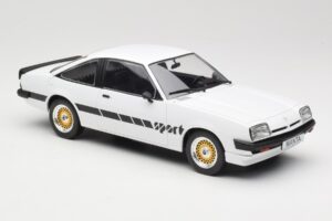 Opel Manta B Sport Bílý MCG 1:18 MCG18237 Kov – obrázek 4 z 6